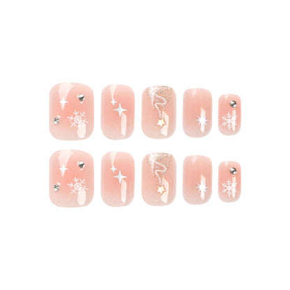 Kunstvolle Nagelverlängerungen mit Weihnachtsdesign Brehn