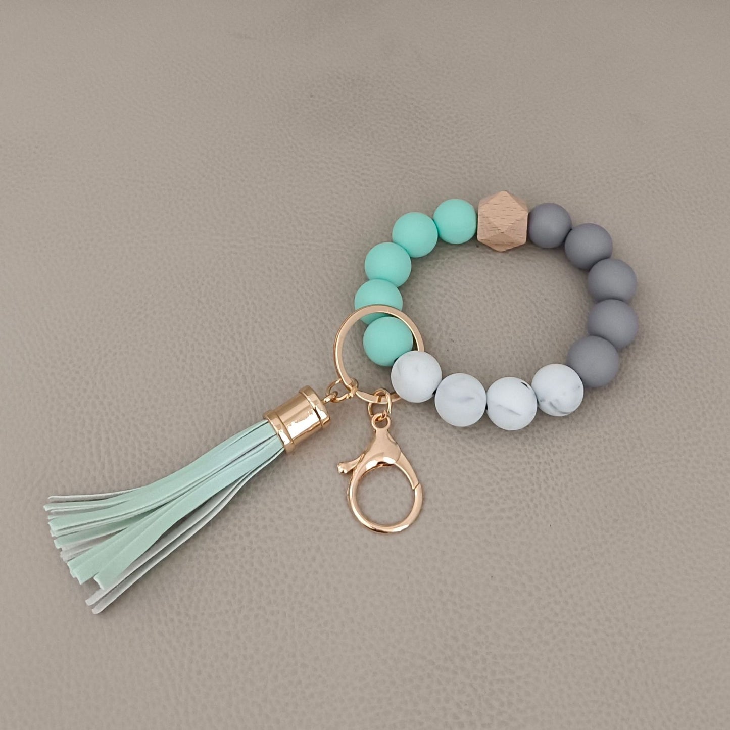 Stylische Schlüsselanhänger-Armband Brehn