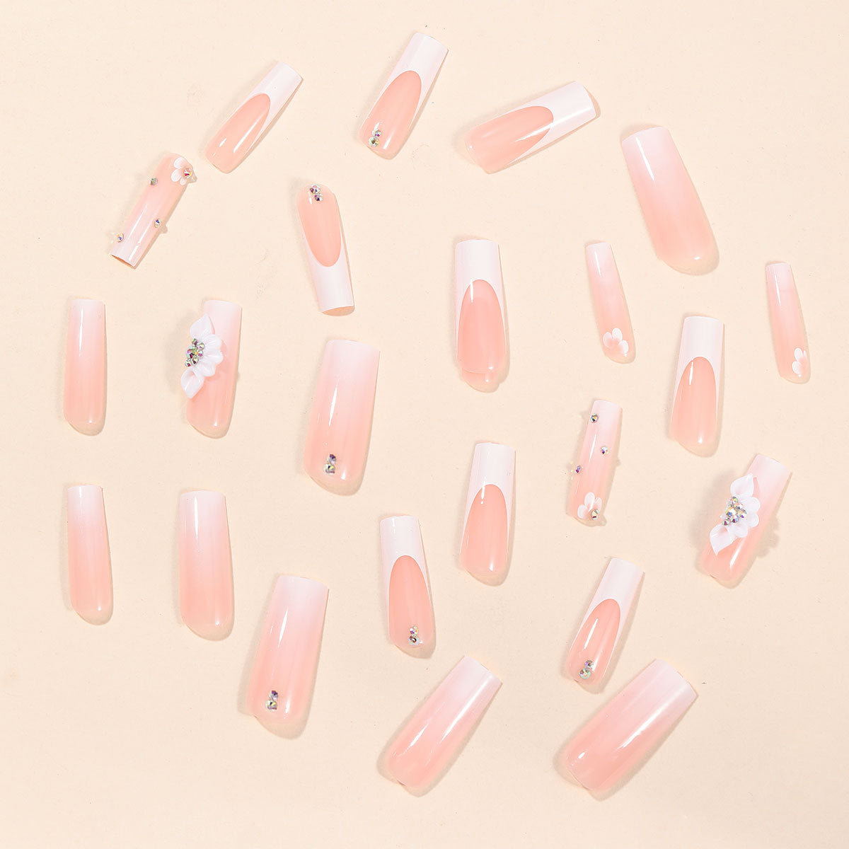 Elegante florale Acryl-Nagelverlängerungen Brehn