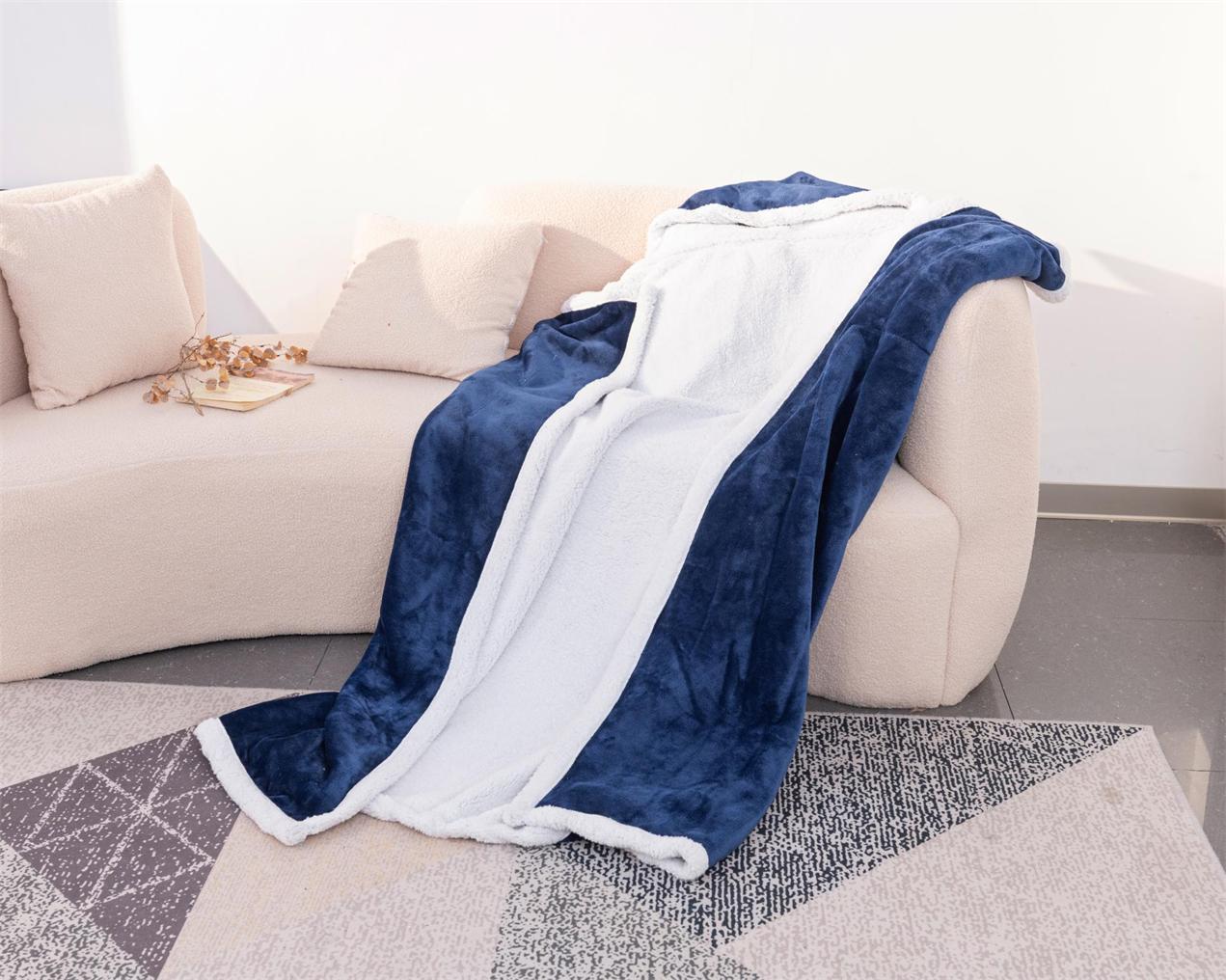 Damen Kapuzen-Kuscheldecke Brehn