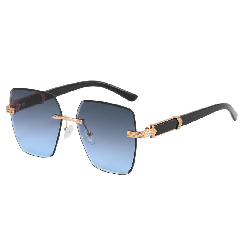 Damen Luxus-Sonnenbrille mit einzigartigem Rahmen und edlen Akzenten Brehn