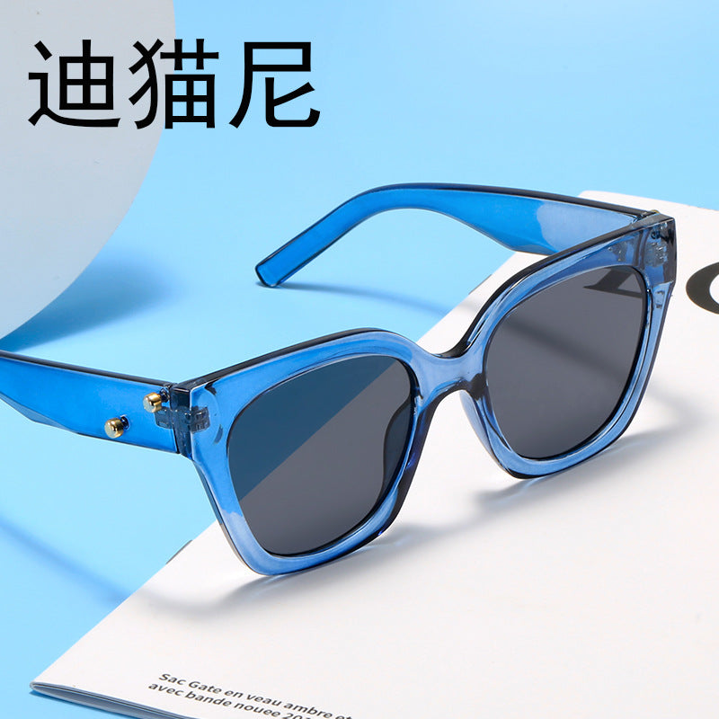 Damen extravagant gestaltete Sonnenbrille Brehn