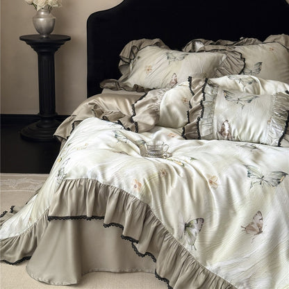Luxuriöser Rüschenschmetterlings-bestickter Satin-Bettbezug Set