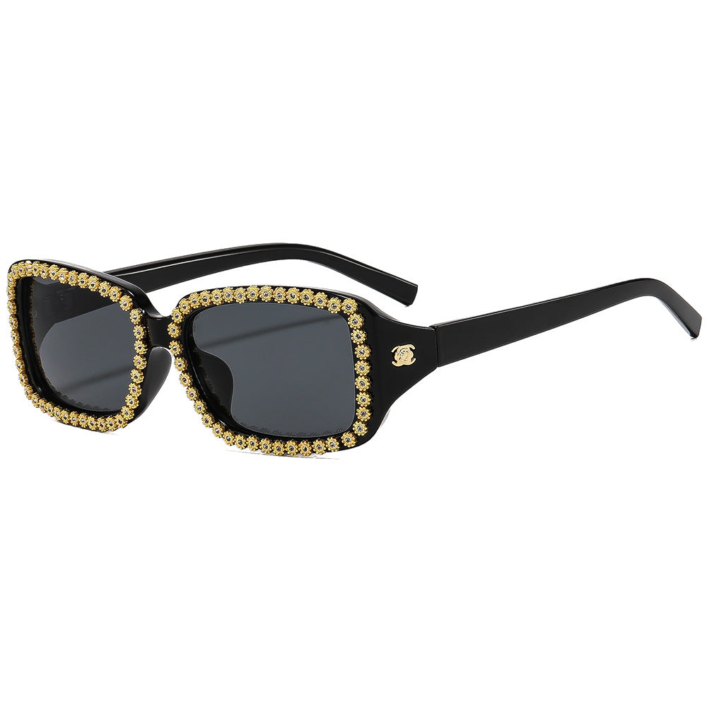 Damen Sonnenbrille mit glamourösem Strassrahmen Brehn