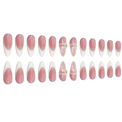 Elegantes Künstlerisches Aufkleben Nagelset Brehn