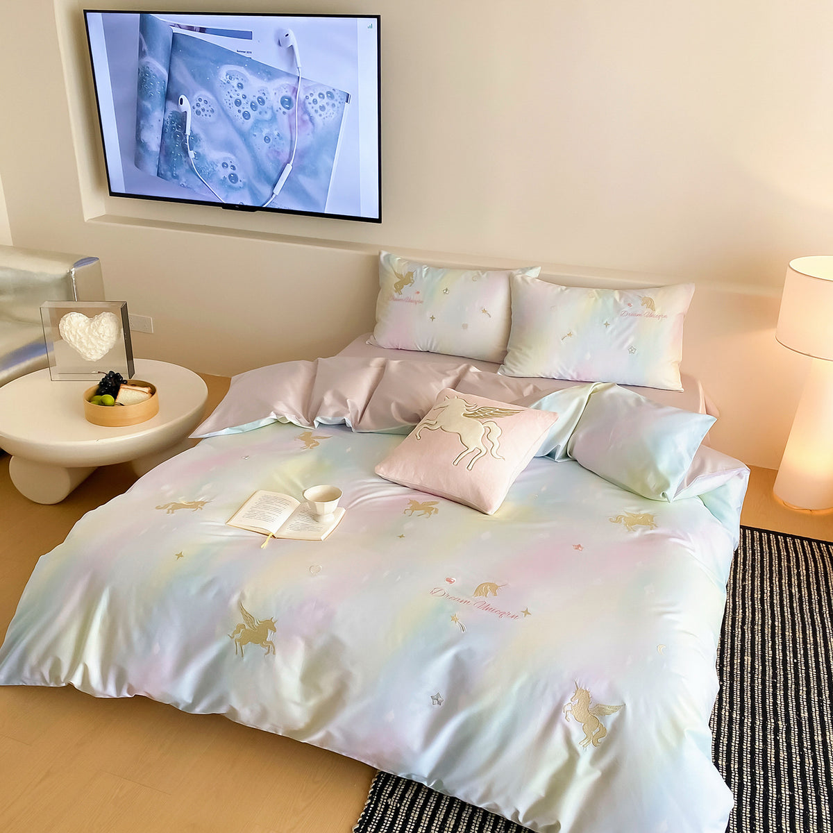 Pastell Ombre Baumwollsatin Einhorn bestickter Bettbezug Set mit Applikation Akzent Kissen