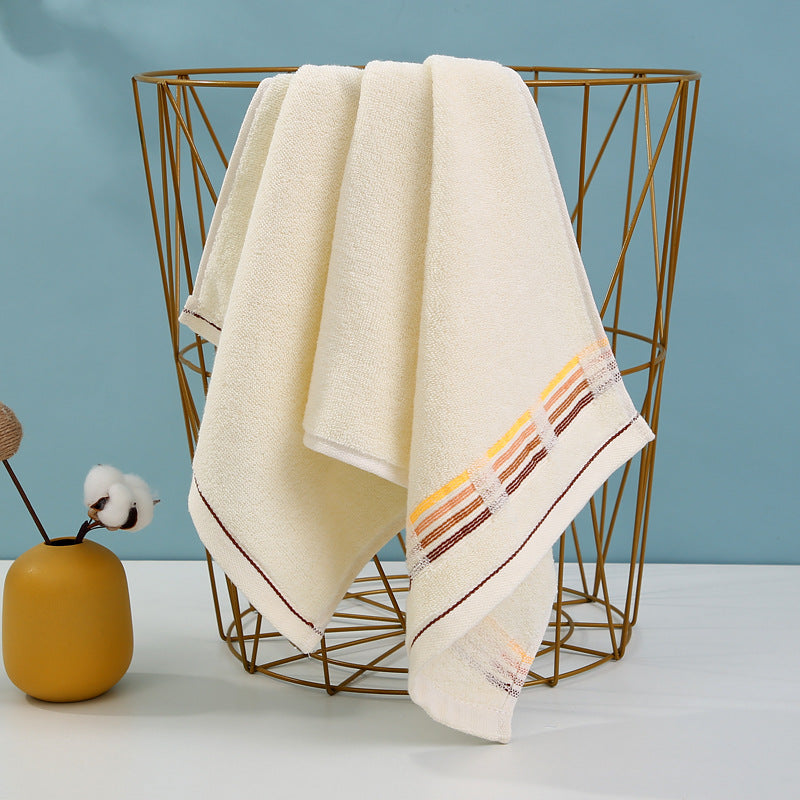Hochwertiges Frottierhandtuch Mit Elegantem Streifendetail Brehn