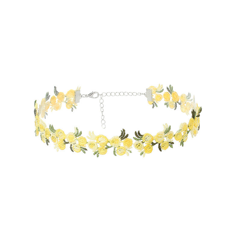 Florale Choker Halskette Brehn