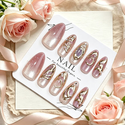 Elegantes Press-On-Nail-Set mit künstlerischen Details Brehn