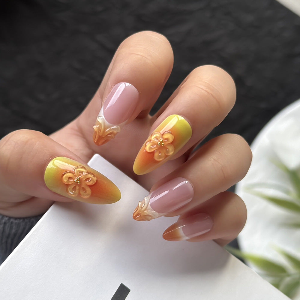 Elegantes florales Drucknagel-Set Brehn