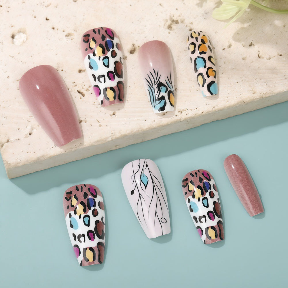 Kreatives Kunstnagel Set mit Leoparden- und Blumenmustern Brehn