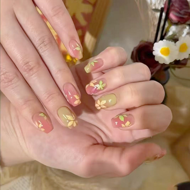 Kreative Nagelkunst Design Kollektion Brehn