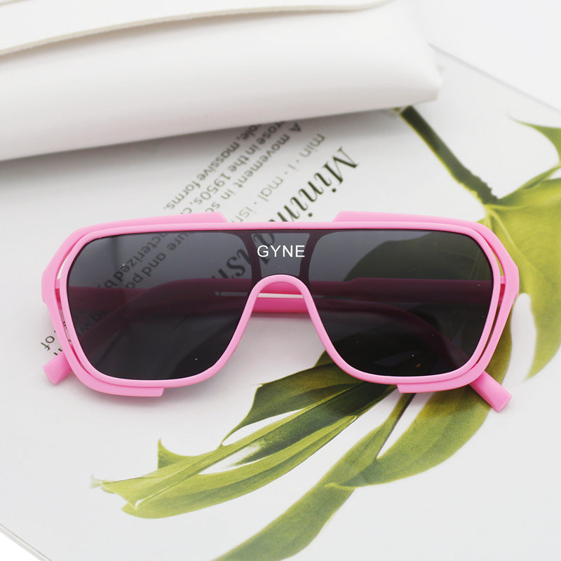 Damen Sportliche Sonnenbrille mit modernem Design Brehn