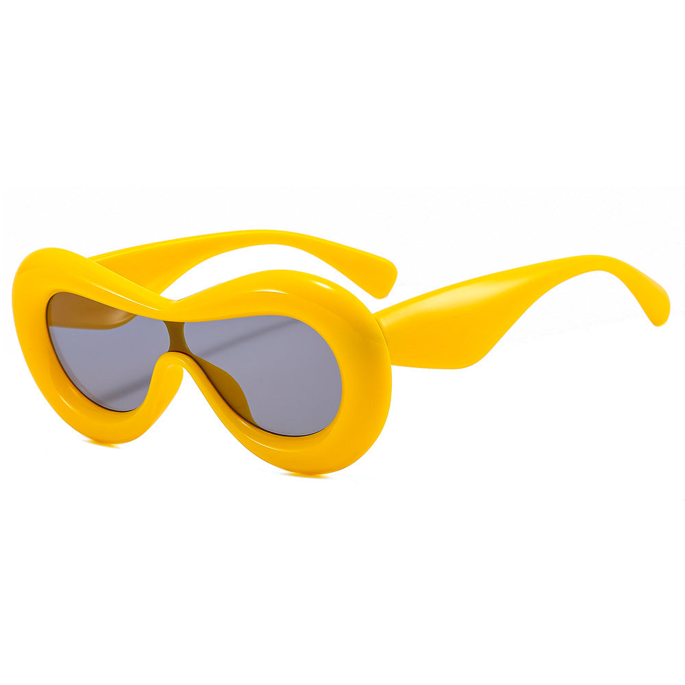 Damen modische Sonnenbrille mit nostalgischem Schwung Brehn
