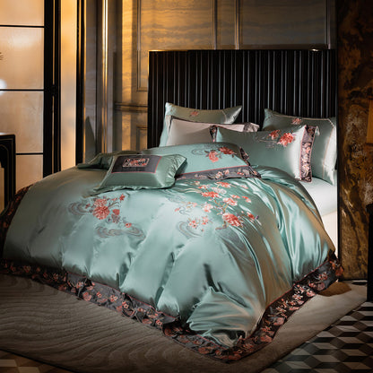 Luxuriöser Satin-Feel gestickter Bettbezug Set mit floralem Applikation