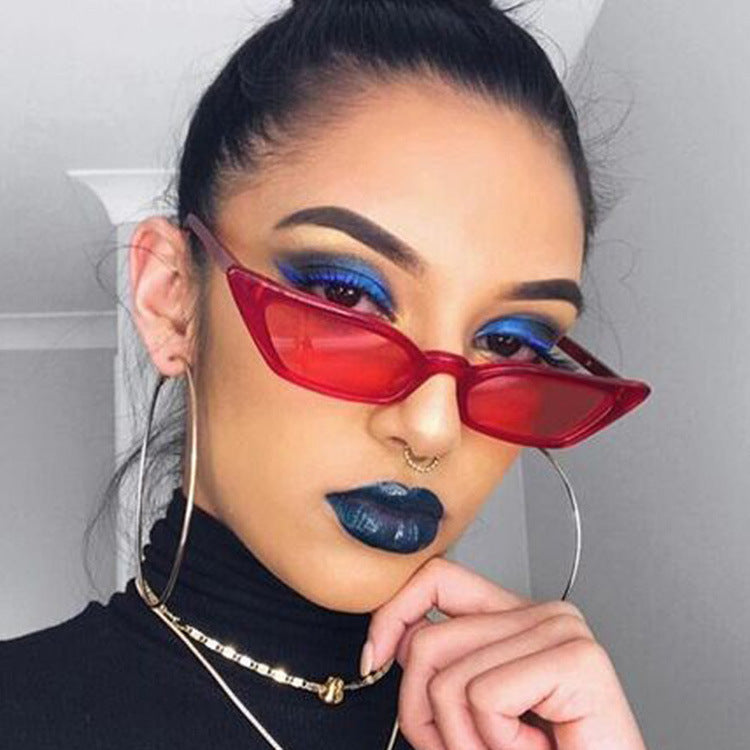 Damen geometrische Sonnenbrille im trendigen Schilddesign Brehn