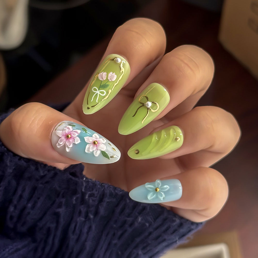 Künstlerisches Floral Nageldesign Kit Brehn