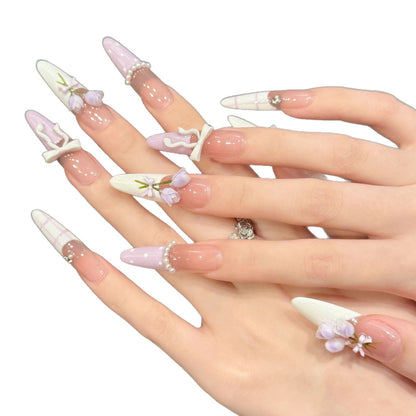 Dekorativer Lavendel Blumen Press-On Nagelset