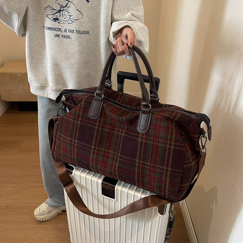 Sportliche Mehrzweck-Duffel-Tasche mit Robustem Innenraum und Strapazierfähigen Handgriffen Brehn