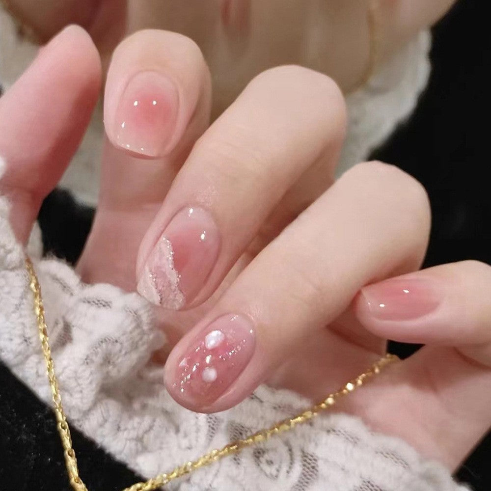 Elegante Nagelpflege Brehn