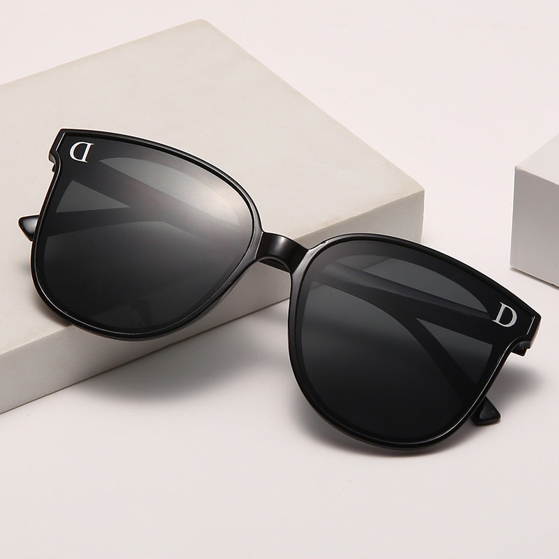 Damen modische Sonnenbrille mit polarisierten Gläsern Brehn
