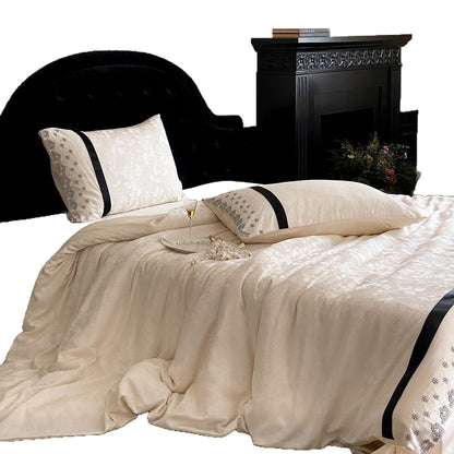 Luxuriös gesticktes Satin Bettwäsche-Set mit Bettbezug und Kissenbezug
