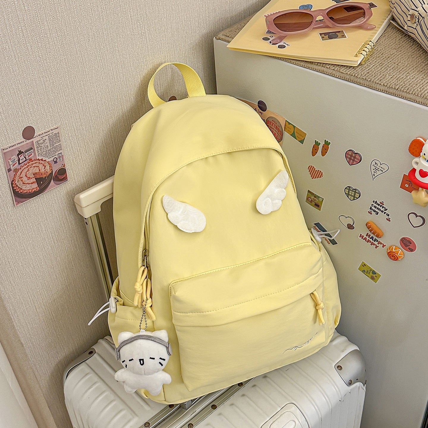 Niedlicher Flügeldesign Schulrucksack