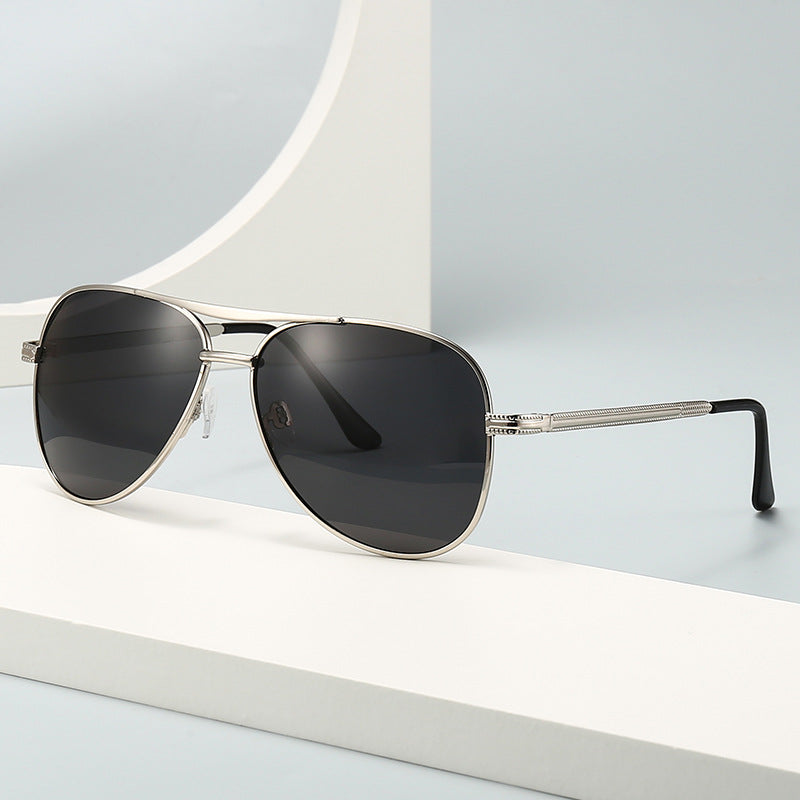 Herren modische Pilotensonnenbrille mit kratzfesten Gläsern Brehn