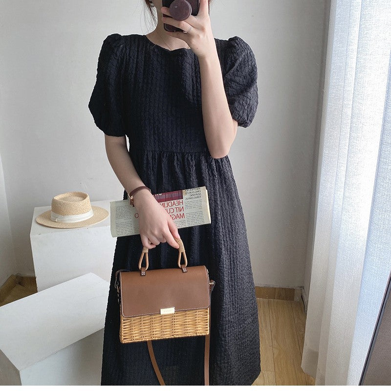 Damen Elegante Handtasche mit geflochtenem Korbdesign Brehn