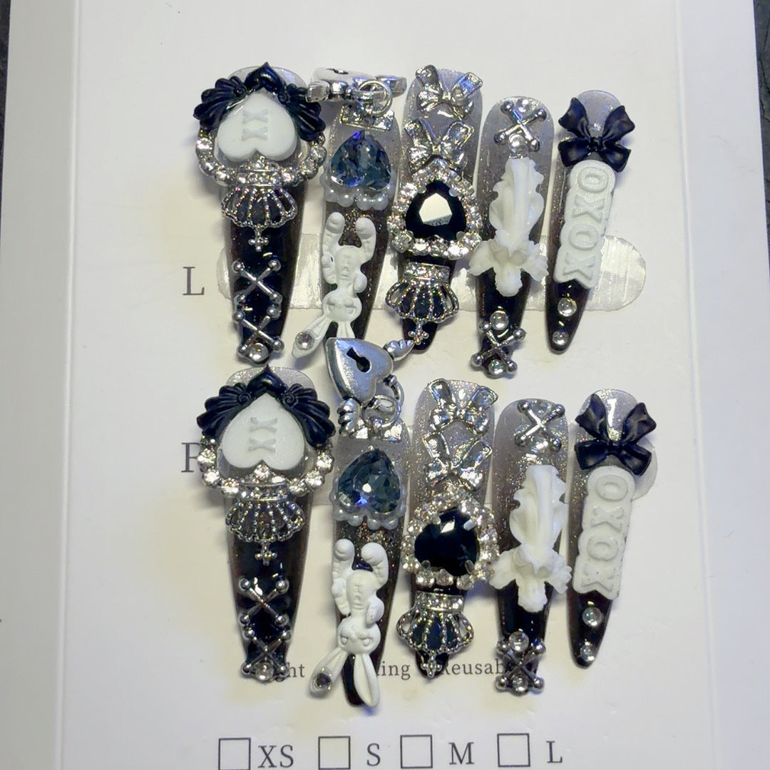 Dekorative 3D Nagelkunst Clips