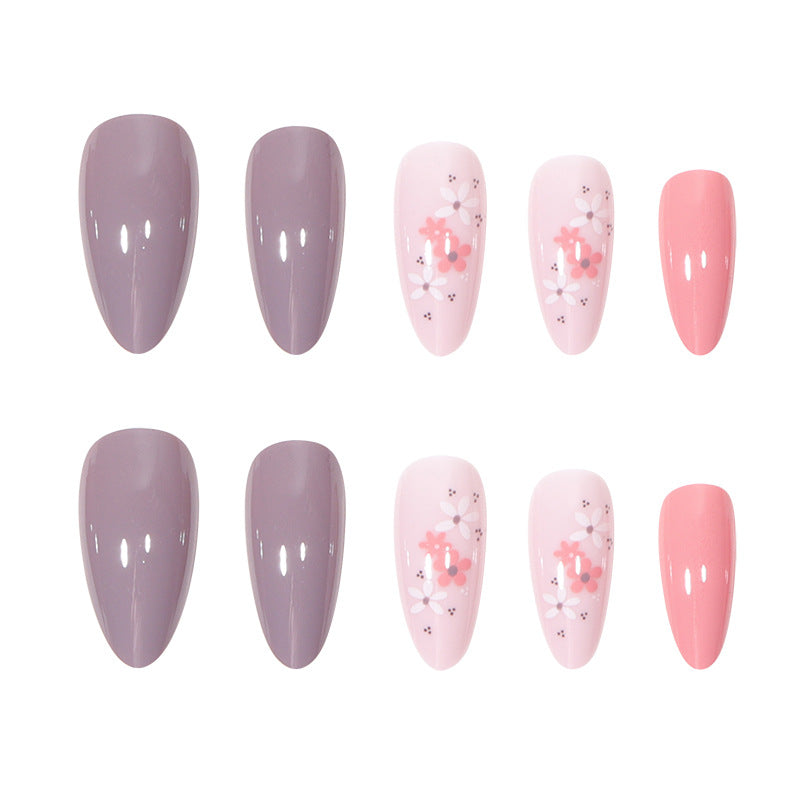 Floral Design Stiletto Nail Set Brehn