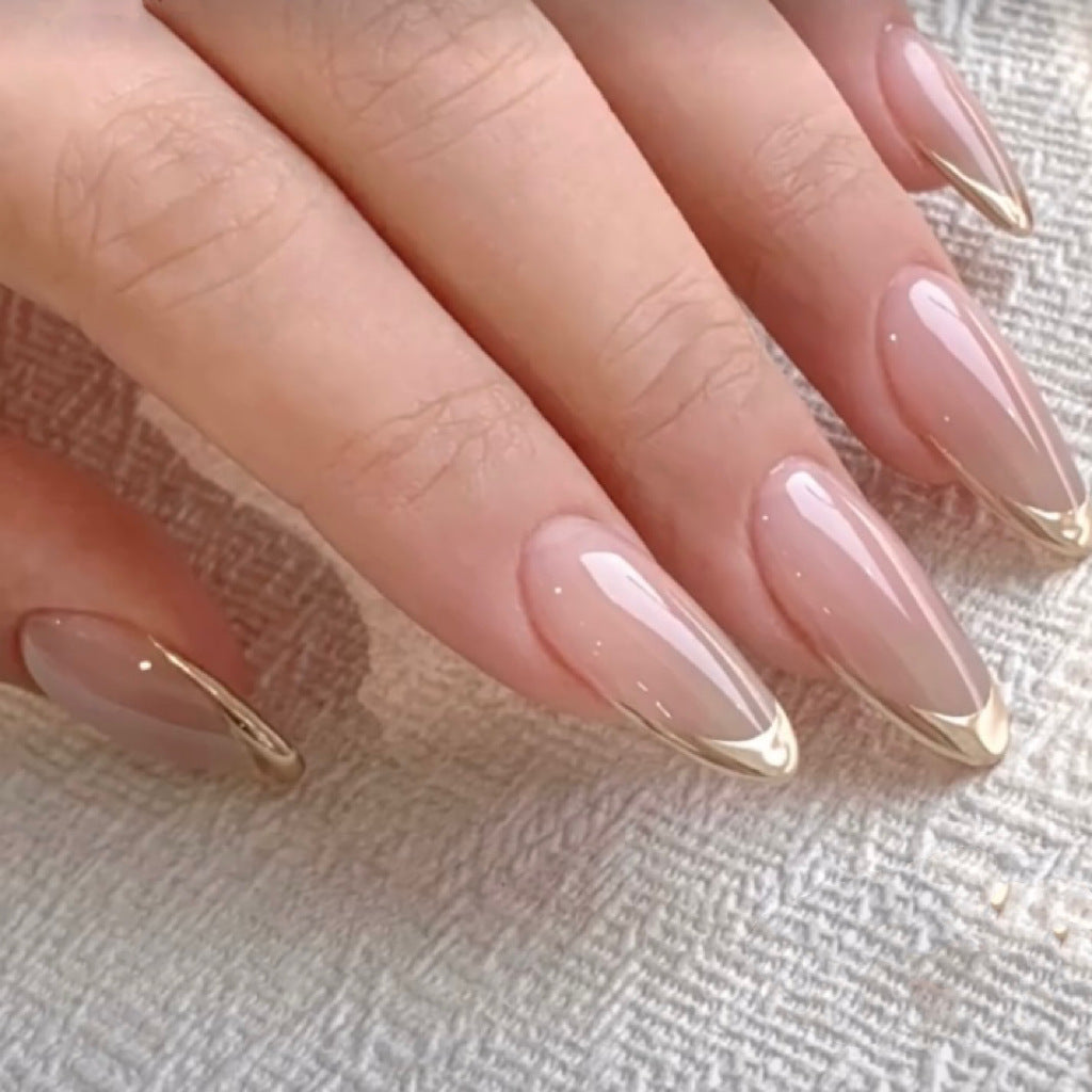 Elegante DIY-Nagelspitzen Brehn