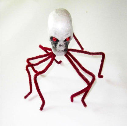 Dekorative Schädel-Spinnenfigur Brehn