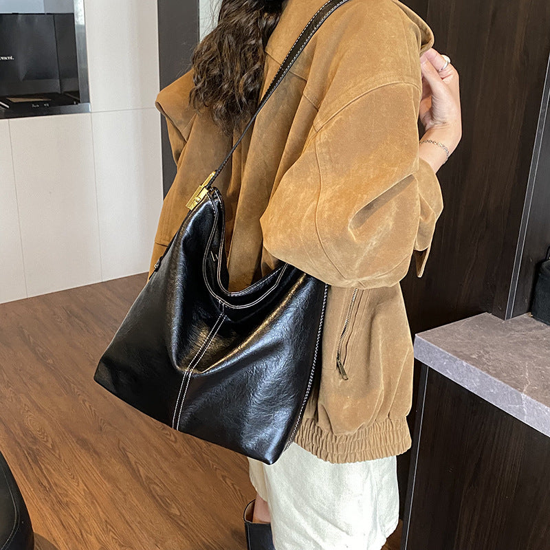 Minimalistische Leder Schultertasche