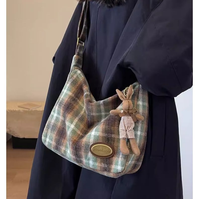 Gemütliche Karierte Schultertasche Brehn