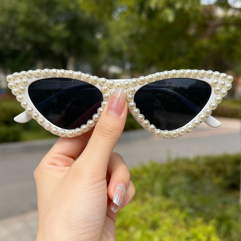 Perlenverzierte Katzenaugen-Sonnenbrille Brehn