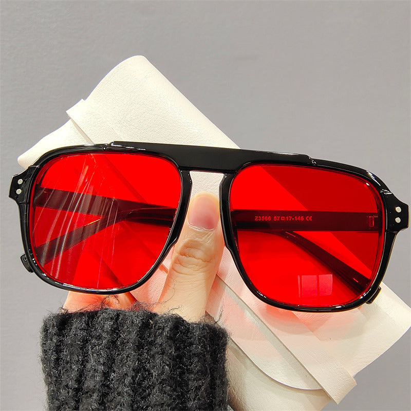 Damen geometrische Sonnenbrille mit polarisierenden gelben Gläsern Brehn