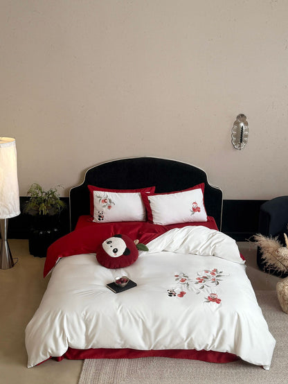 Bestickte Baumwollsatin-Bettwäschegarnitur mit floraler Apfel- und Panda-Applikation Brehn