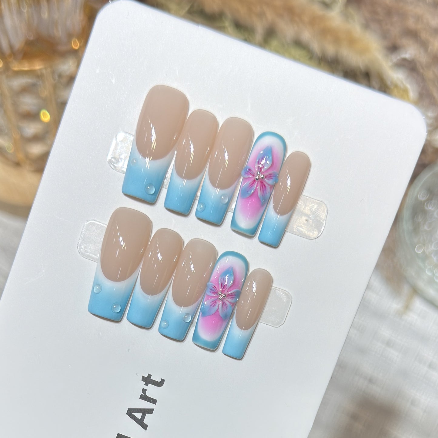 Floral-Accent Press-On Nail Set Brehn