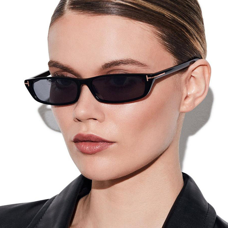 Damen modische Sonnenbrille mit schmalem Rahmen und braunen Gläsern Brehn