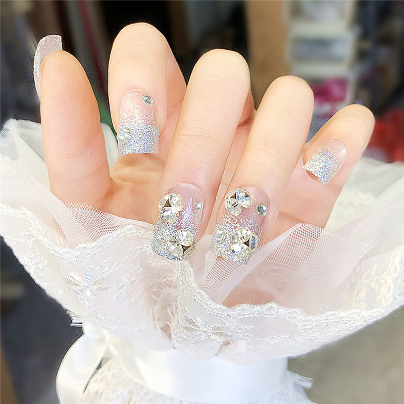 Rhinestone-verzierte Press-On Nagelkunst Brehn