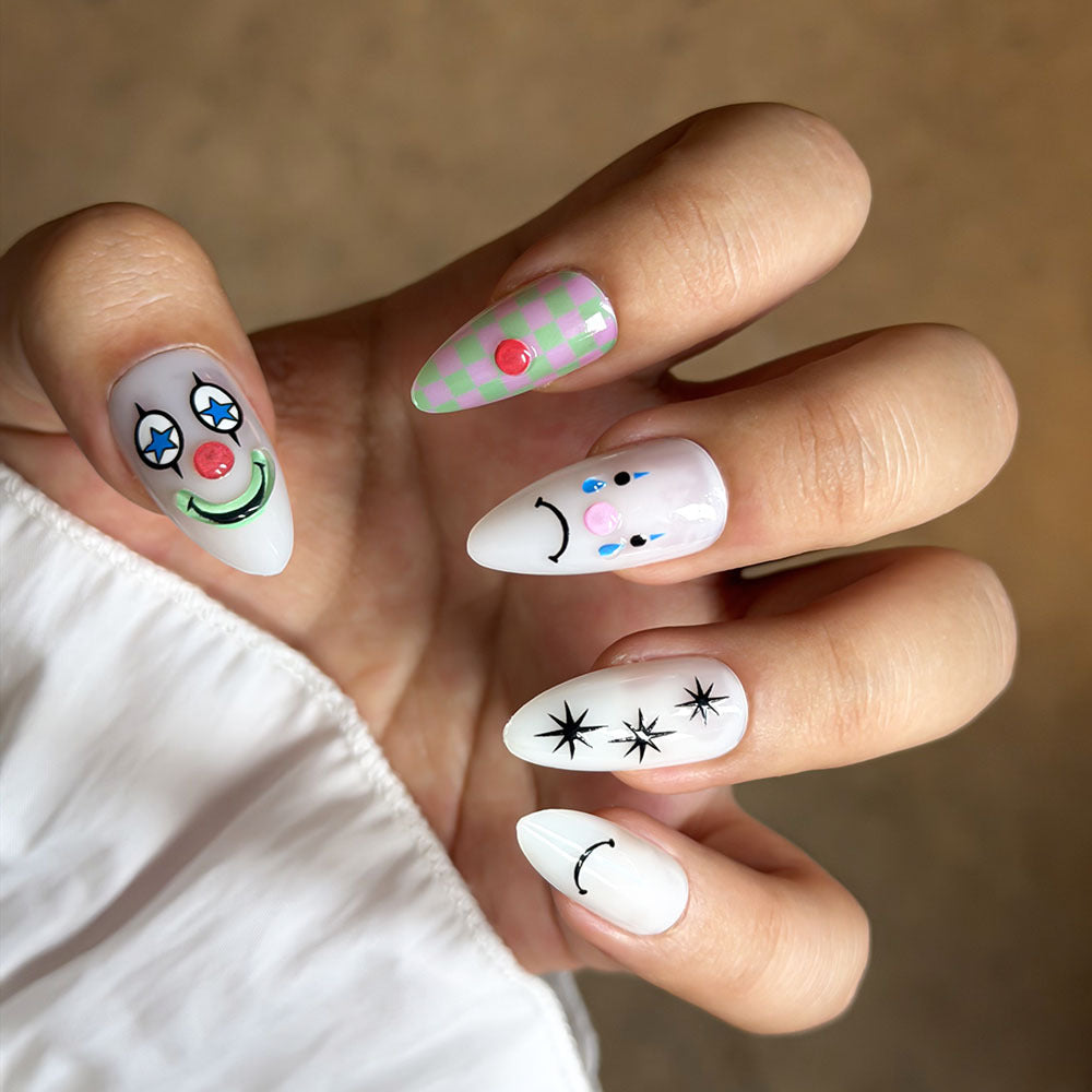 Verspieltes Press-On Nagelkunstset Brehn