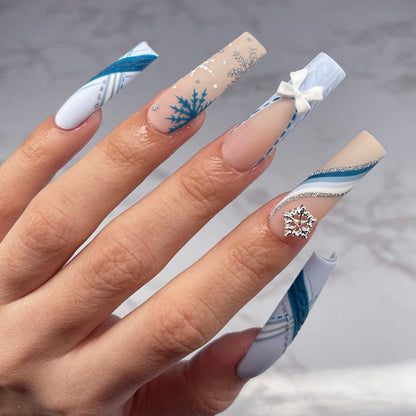 Premium Nagelverlängerungen mit luxuriösem Winterdesign Brehn