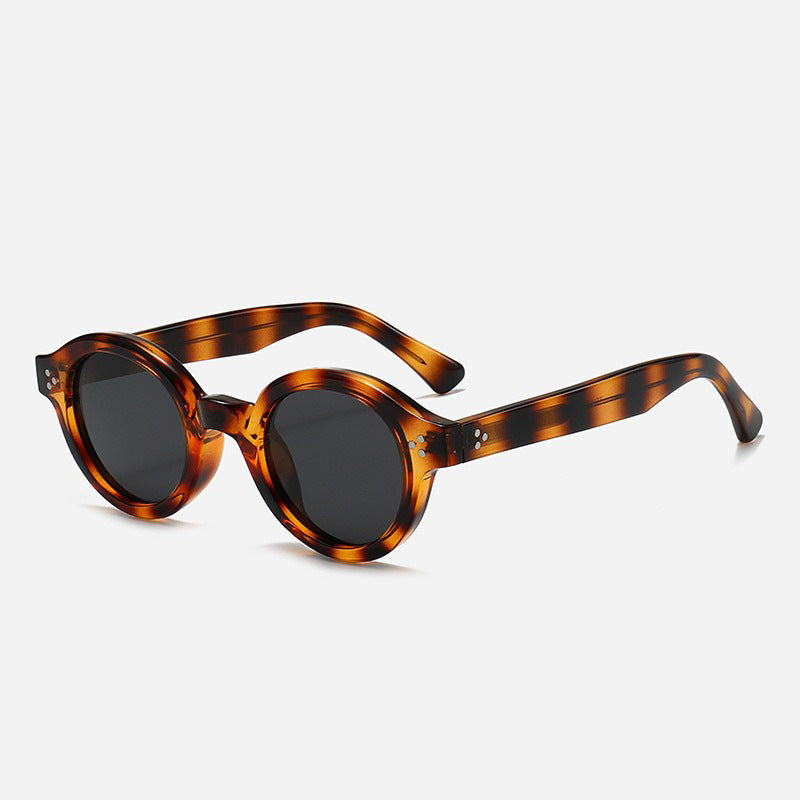 Damen Modische Rund-Sonnenbrille mit stilvollen Akzenten Brehn