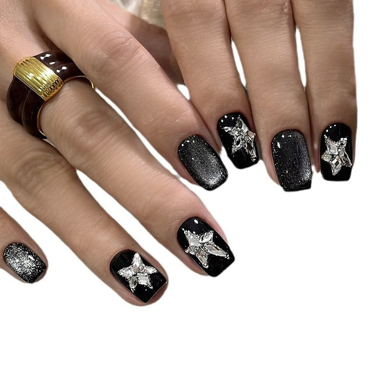 Glamouröse Künstliche Nagelspitzen mit Strass-Details Brehn
