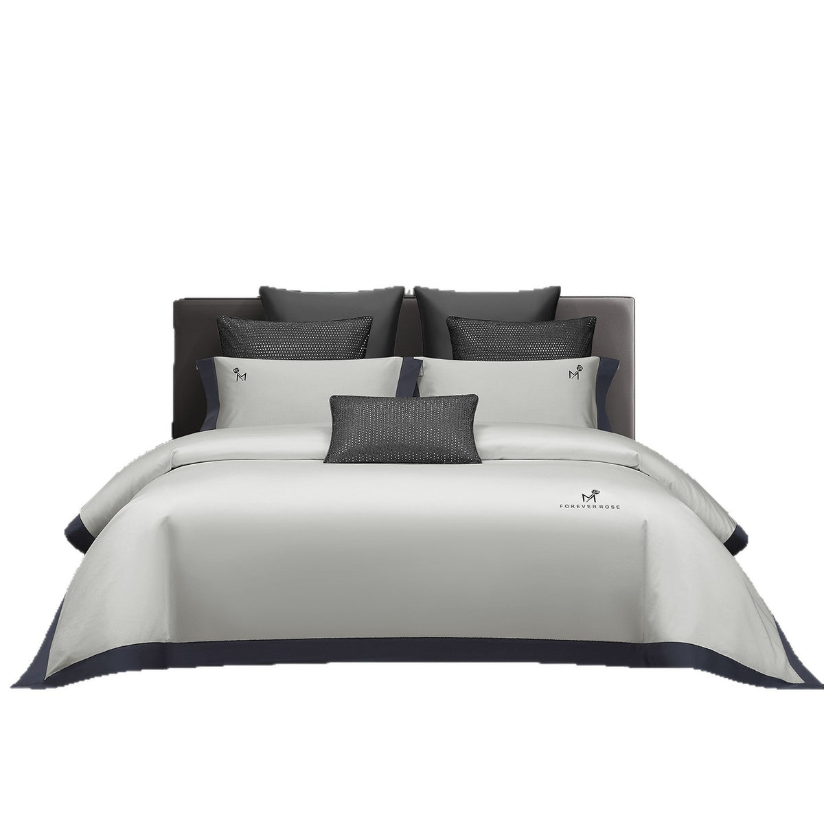 Luxuriöses Satin-Feel Wendebettwäsche-Set mit bestickten Monogramm-Kissenbezügen