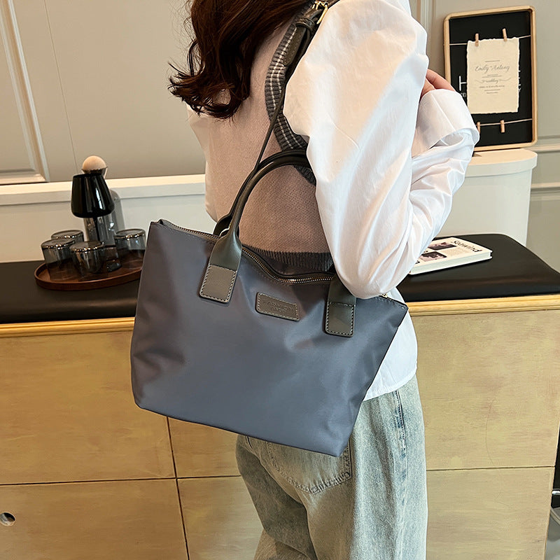 Elegante Strukturierte Handtasche Brehn