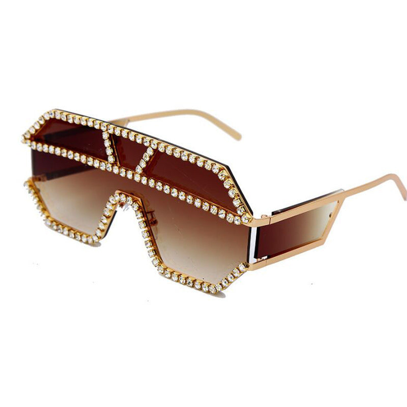 Damen stilvolle Sonnenbrille mit geometrischem Rahmen und Strassverzierung Brehn