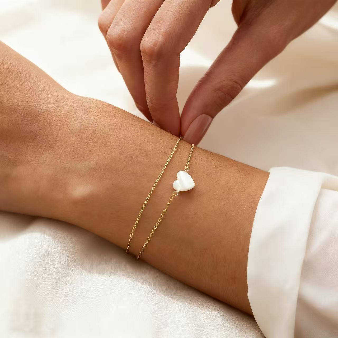 Elegante Herz Charm-Armband Brehn