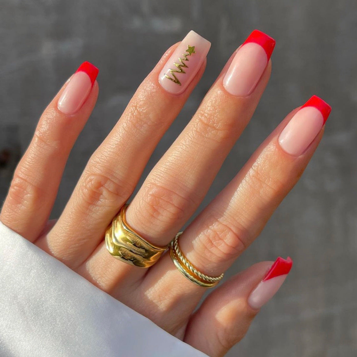 Elegante Stiletto Press-On Nagelset mit einzigartigem Design Brehn